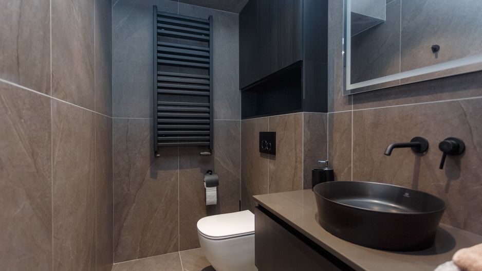 De închiriat apartament, 2 dormitoare, str. Teatrală 3, Centru. - Poză 2