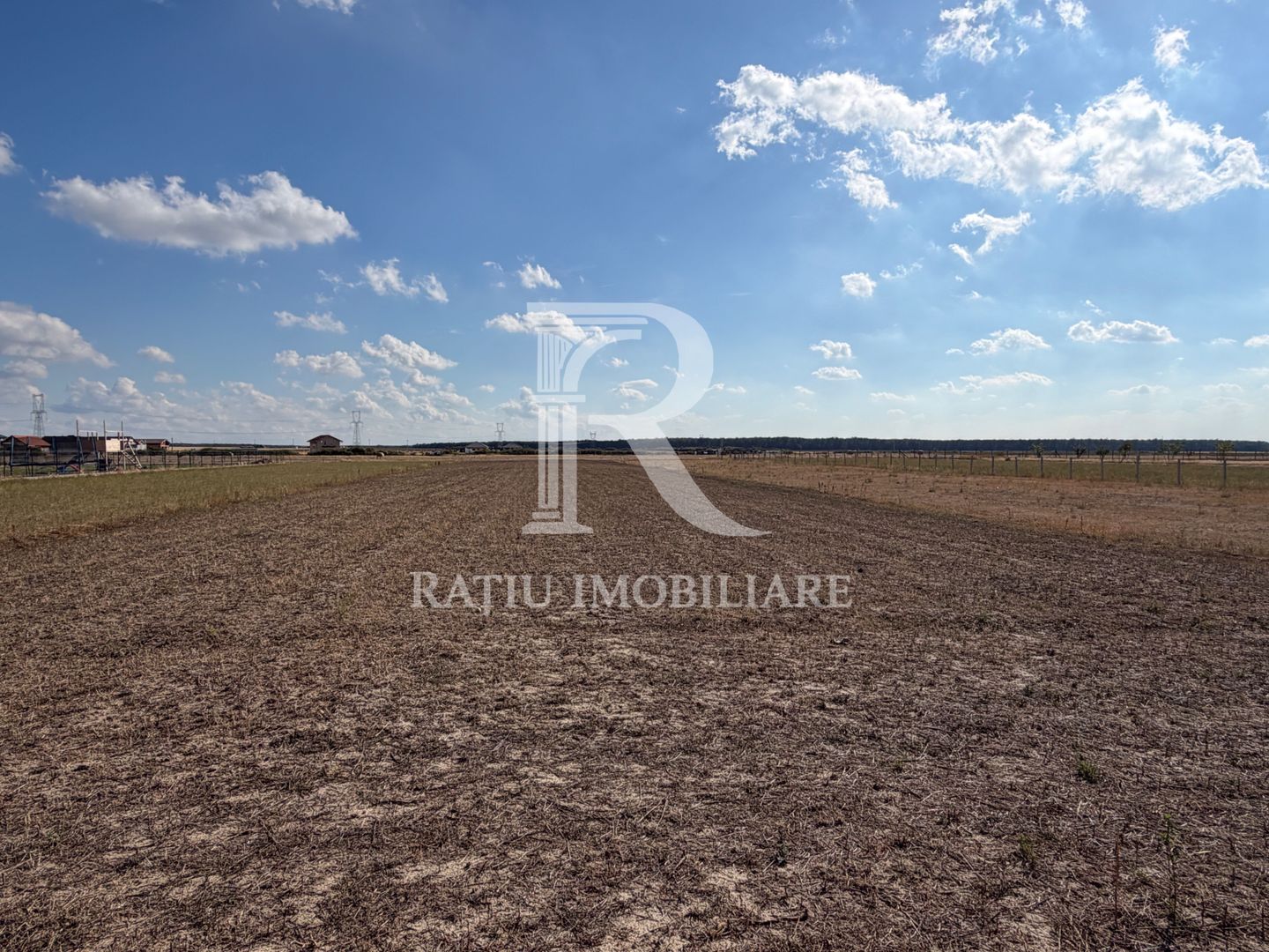 Casă cu livadă, grădină și anexe, | Les | Oradea - Poză 20