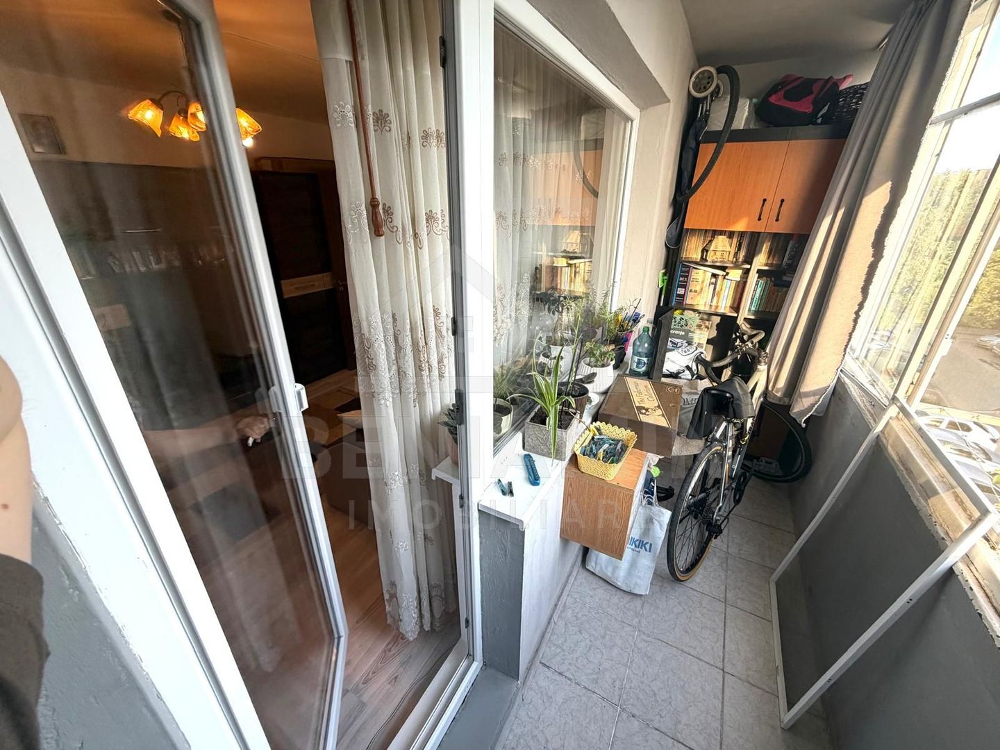3 camere semidecomandat etaj 3 mobilat utilat - Valea Rosie - 69mp - Poză 10