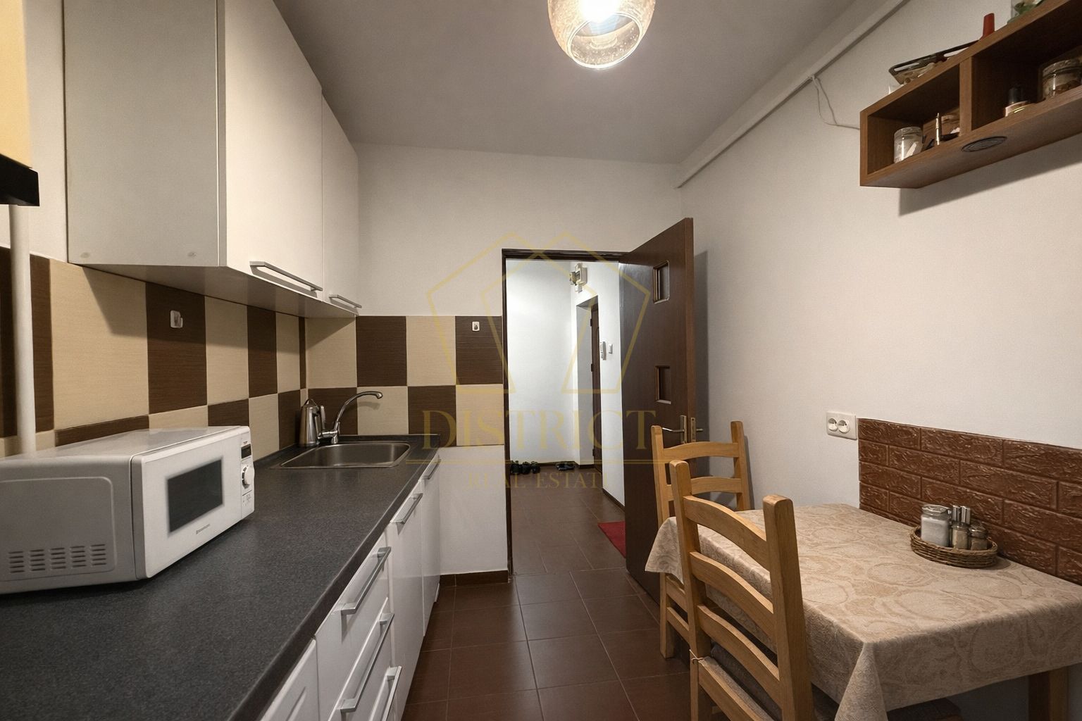 Apartament cu 3 camere decomandat | Sagului - Poză 3