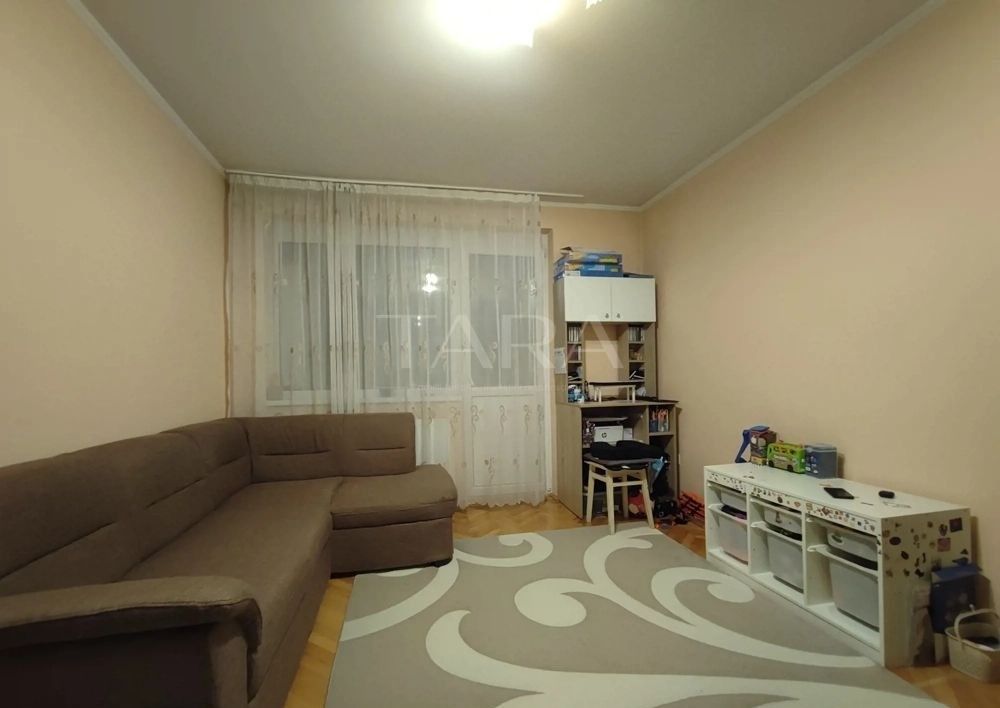 Apartament 2 camere, 49 mp si  balcon,  Gheorgheni, zona Mercur. - Poză 2