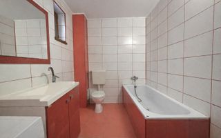 Casă cu 5 camere de vânzare in Lumina Constanta - Poză 7