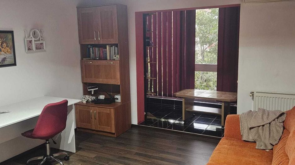 Aradului-BRD | 2 camere | Centrala proprie | Etaj 2 | Garaj - Poză 3