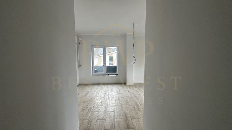 Apartament cu 4 camere, 2 bai, terasă mare, Giroc - Poză 2