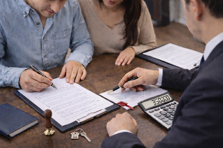 
    Negociere și finalizarea tranzacției
  