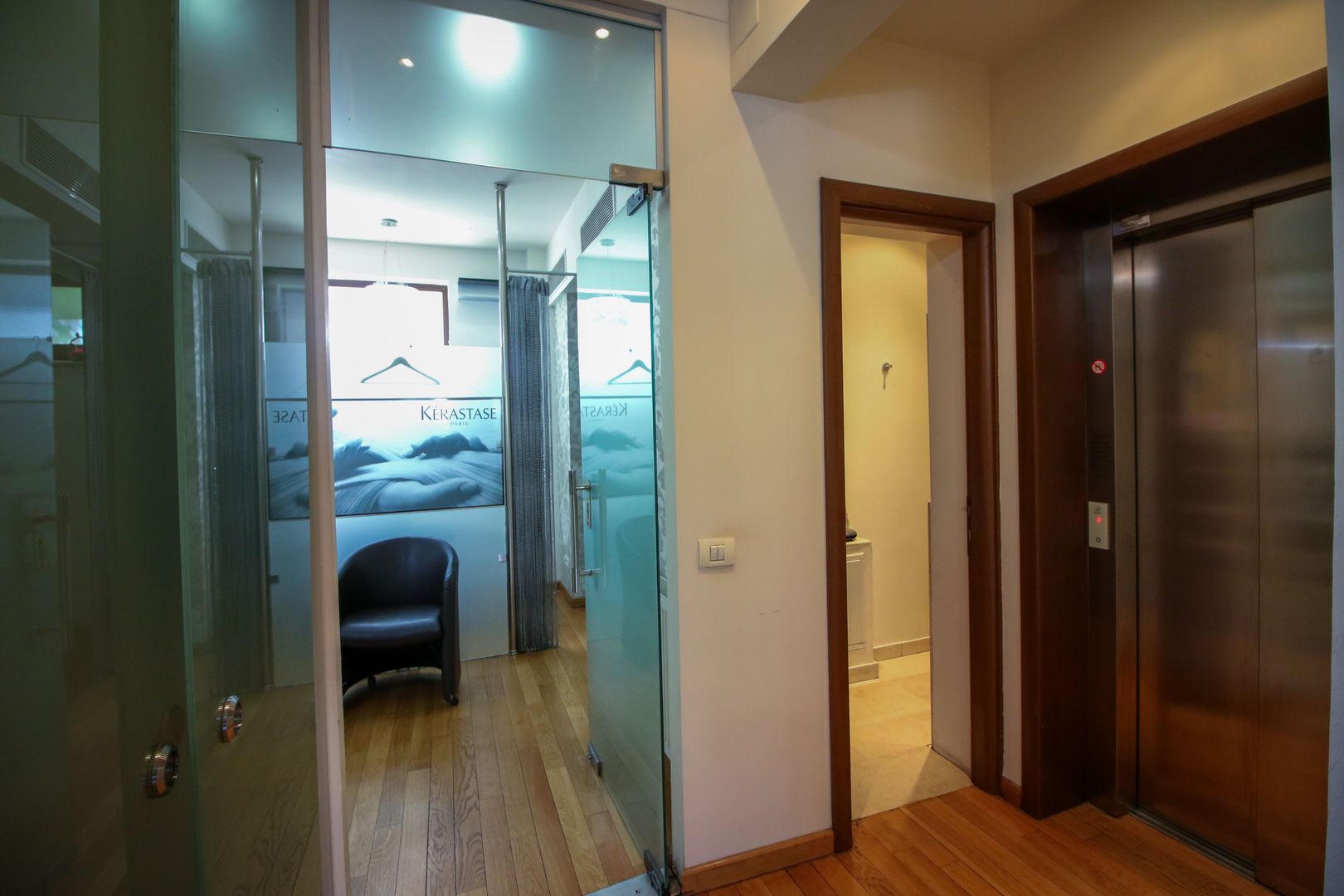 Vila 8 Camere Piata Dorobanti - Poză 19