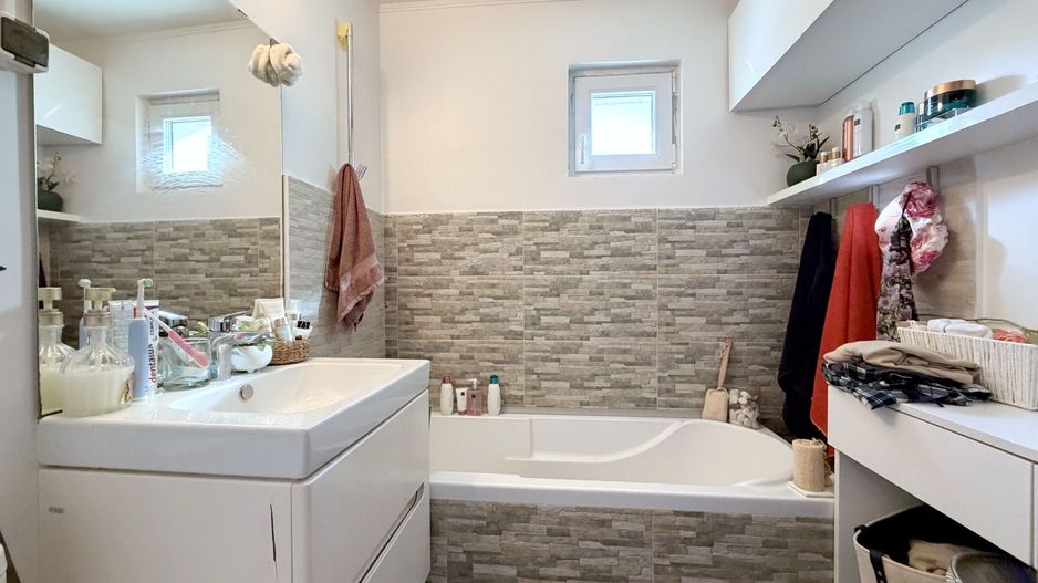 Apartament 3 camere - renovat | bloc 1982 | Dristor-Alba Iulia - Poză 9