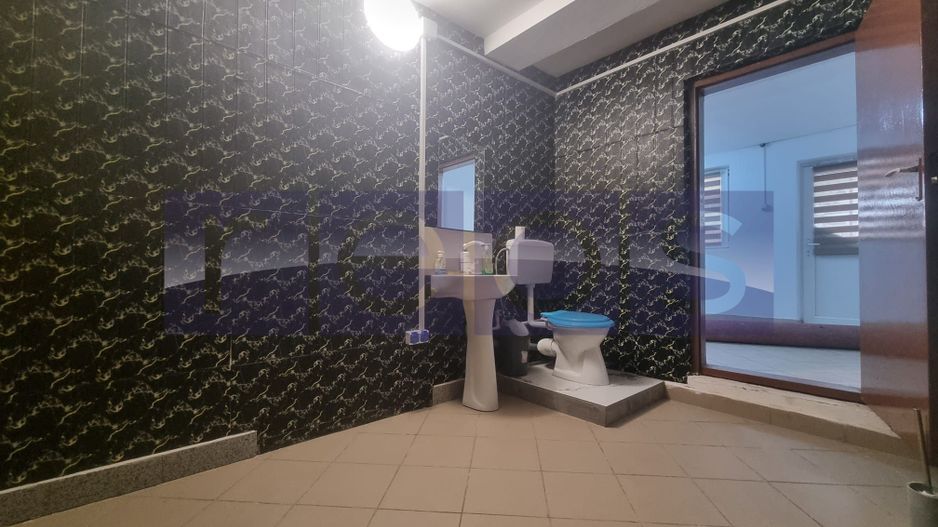 VANZARE - AFACERE LA CHEIE -SPALATORIE-BAR - MAGAZIN MORTENI DAMBOVITA - Poză 24