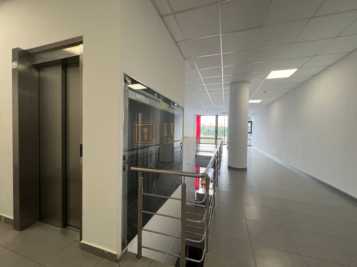 Spatiu de birou, amenajat, zona de sud - cartier Soarelui. - Poză 14