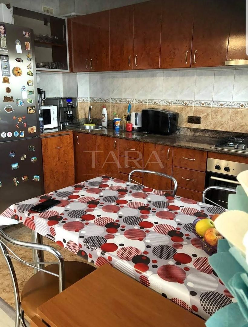Apartament in zona Profi, central Floresti. - Poză 4