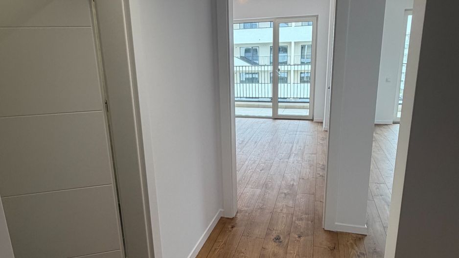 Apartament cu două camere, decomandat, finisat, EROILOR RESIDENCE - Poză 4