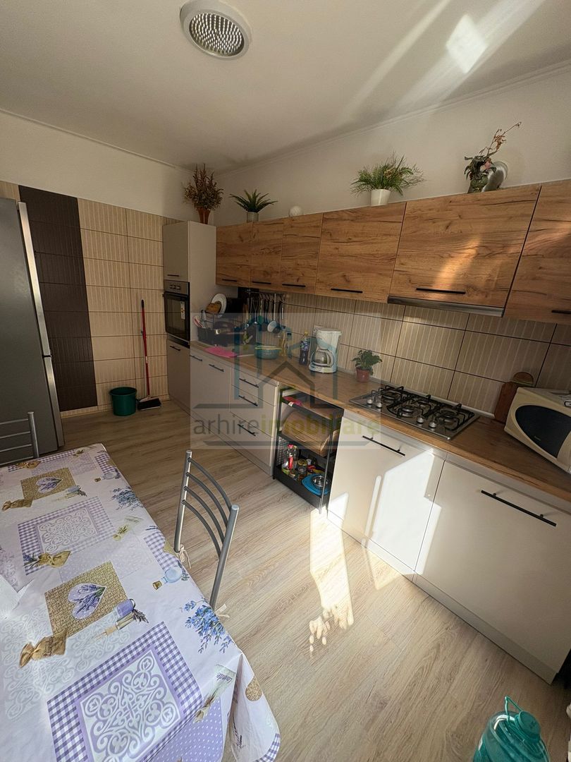 🏡 VILĂ INDIVIDUALĂ P+1 | 136 MP UTILI | TEREN 250 MP |CURTE AMENAJATA - Poză 7