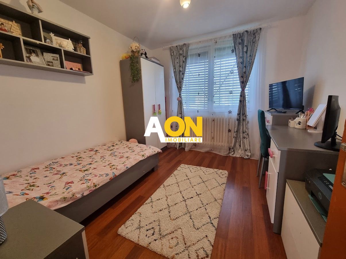 Apartament decomandat cu 3 camere, balcon, Ampoi 1 - Poză 6