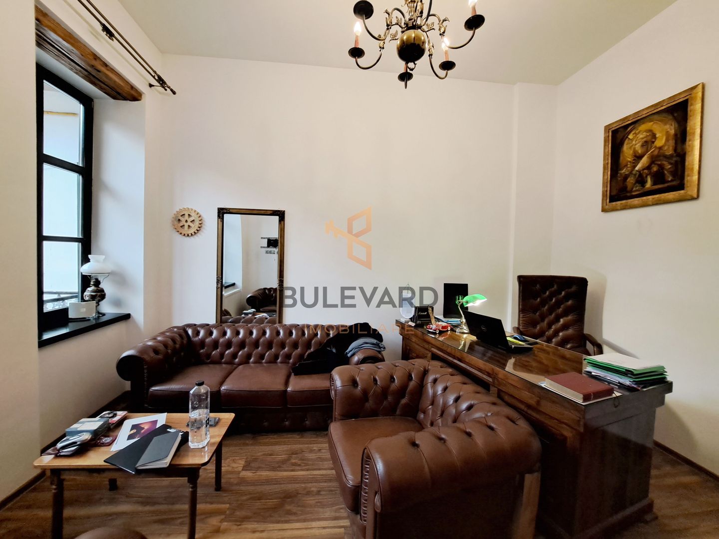 Apartament ultracentral, langa Primarie! - Poză 2