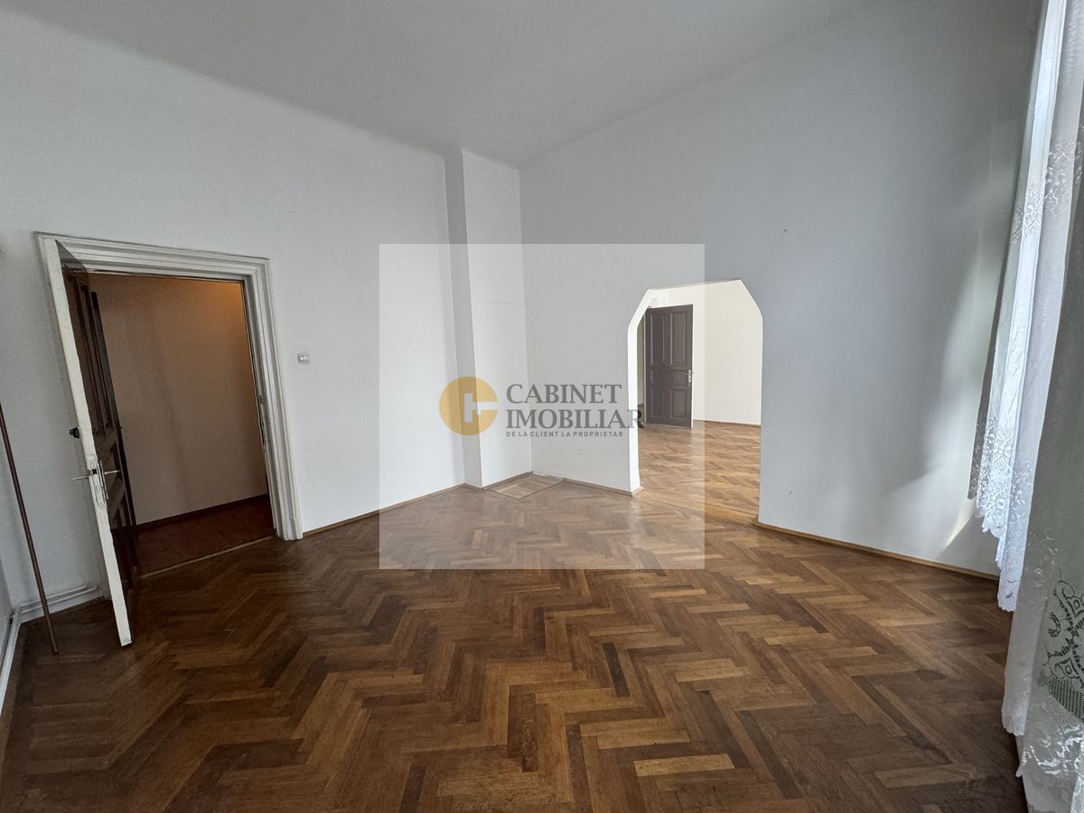 4 camere in vila   | Blvrd M. Kogalniceanu  | 140 mp - Poză 5