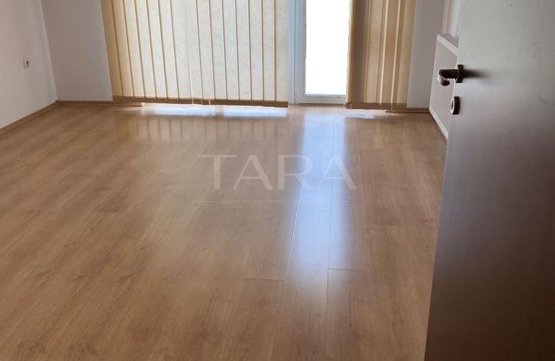 Apartament spațios de 2 camere, terasă, Grand Hotel Italia. - Poză 2