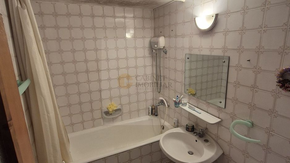 Apartament 2 camere | Vedere Panoramica| rondul Alba Iulia - Poză 3