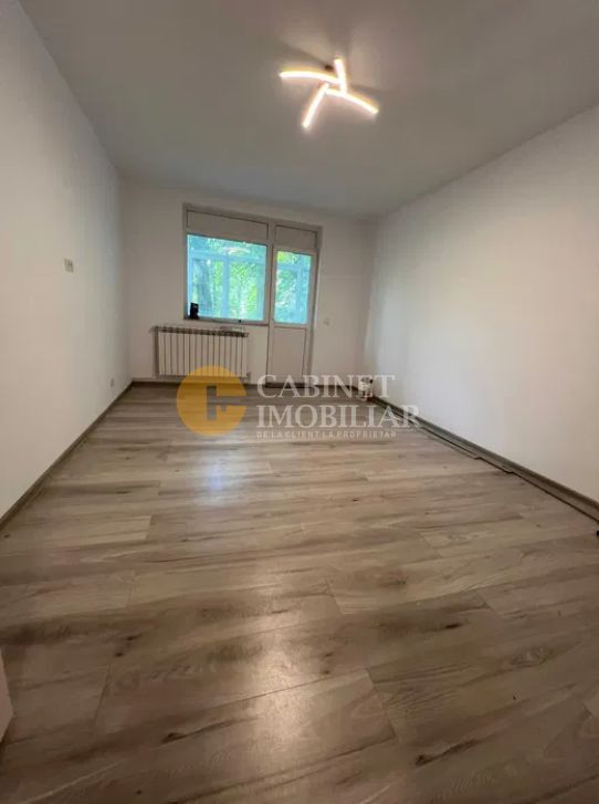 DECOMANDAT - 2 camere - Tatarasi - ETAJ INTERMEDIAR - FARA RISC - Poză 2