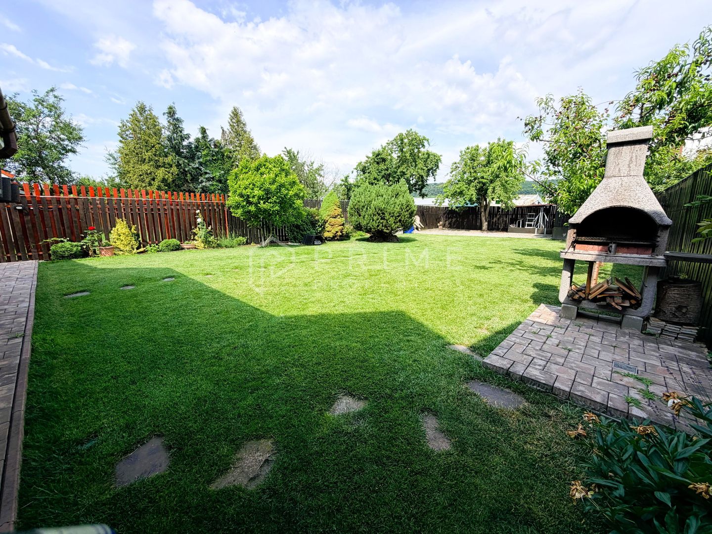 Duplex modern | Complet Mobilat și Utilat I Curte amenajată I Unirii - Poză 3