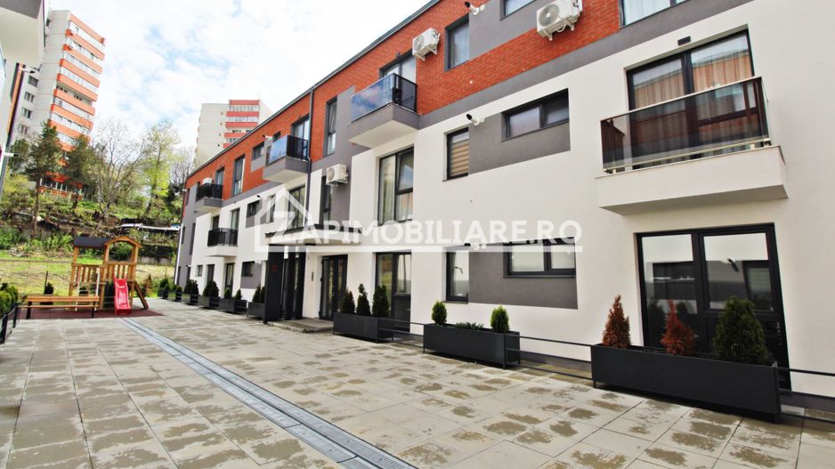 Ap 2 camere Lux - Crinului Residence - loc parcare subteran - Poză 1