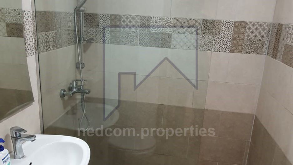 Vanzare apartament 3 camere - Salaj = Parcul Humulesti - Poză 2