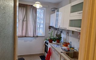 3 camere semi, etaj 2/4, Rovine - 138 000 Euro - Poză 5