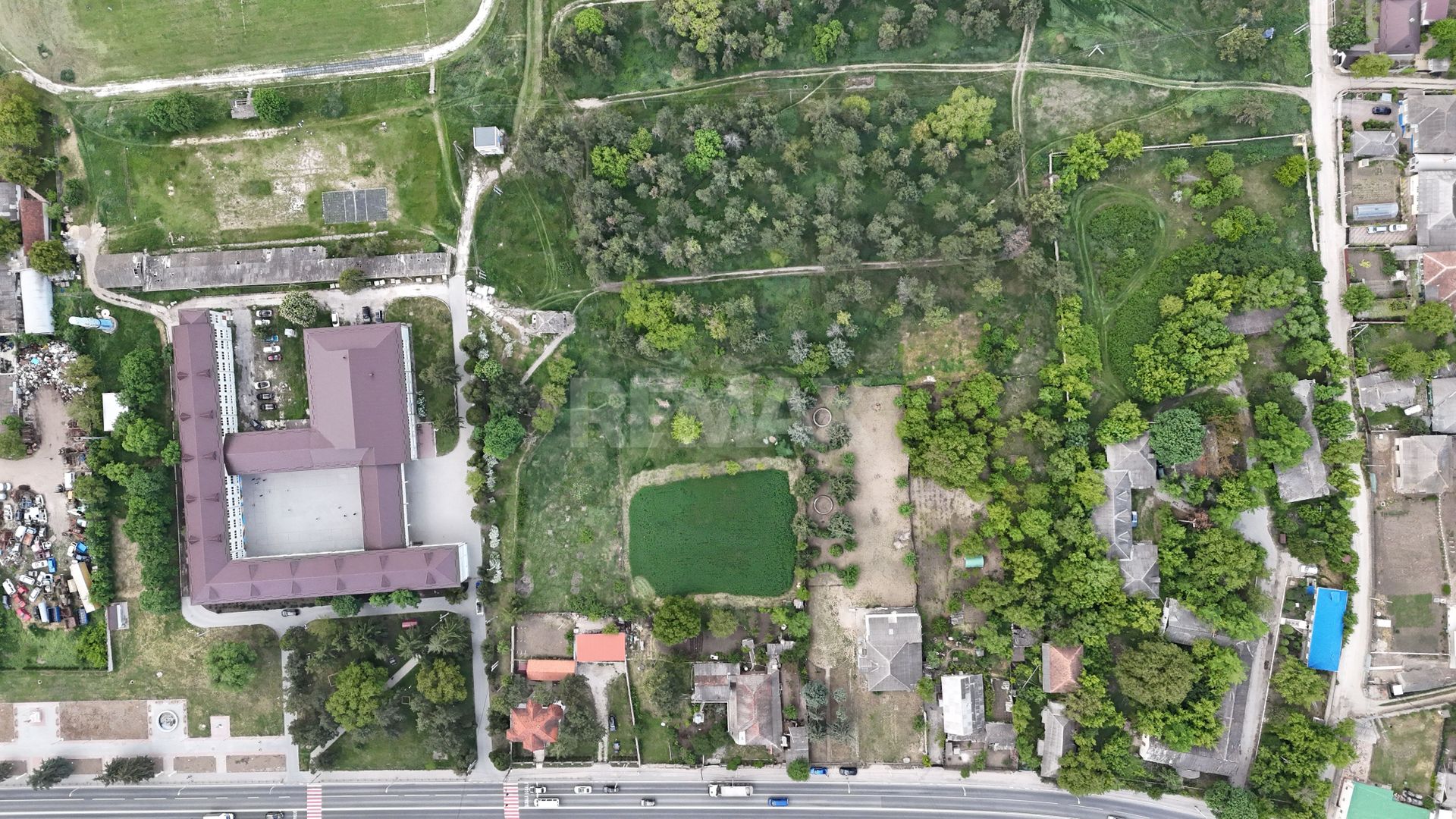 Spre vânzare I Teren pentru construcții I 21,22ariPrima linie I s. Peresecina - Poză 4