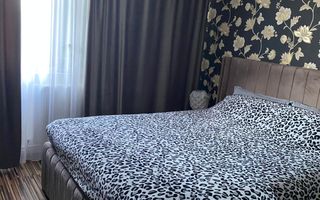 Apartament cu 2 camere renovat Zona Ultracentrala - Poză 3