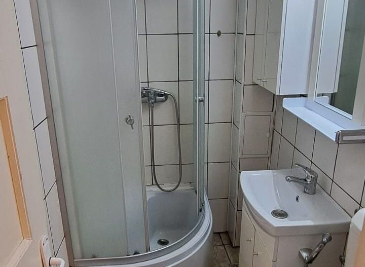 apartament cu 2 camere - Poză 9