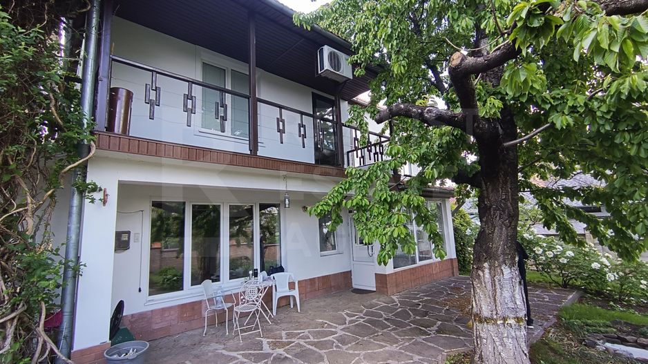 Chirie, casă, 5 camere, str.  Maria Lătărețu, Buiucani - Poză 1