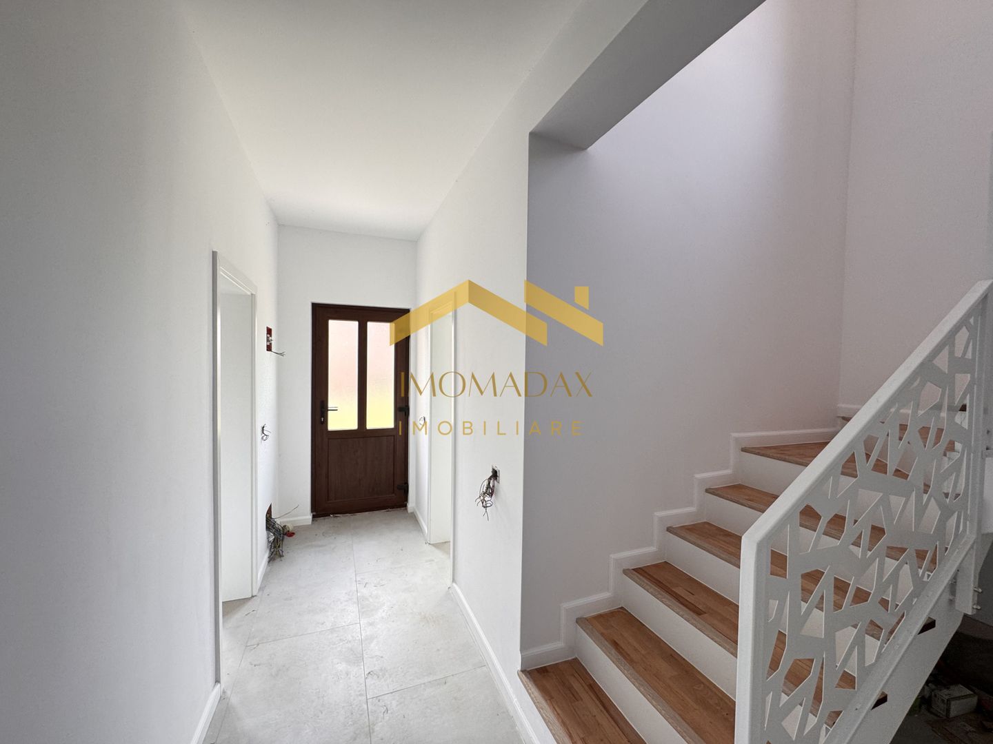 Utvin-4 camere-Predare la Cheie - Poză 14