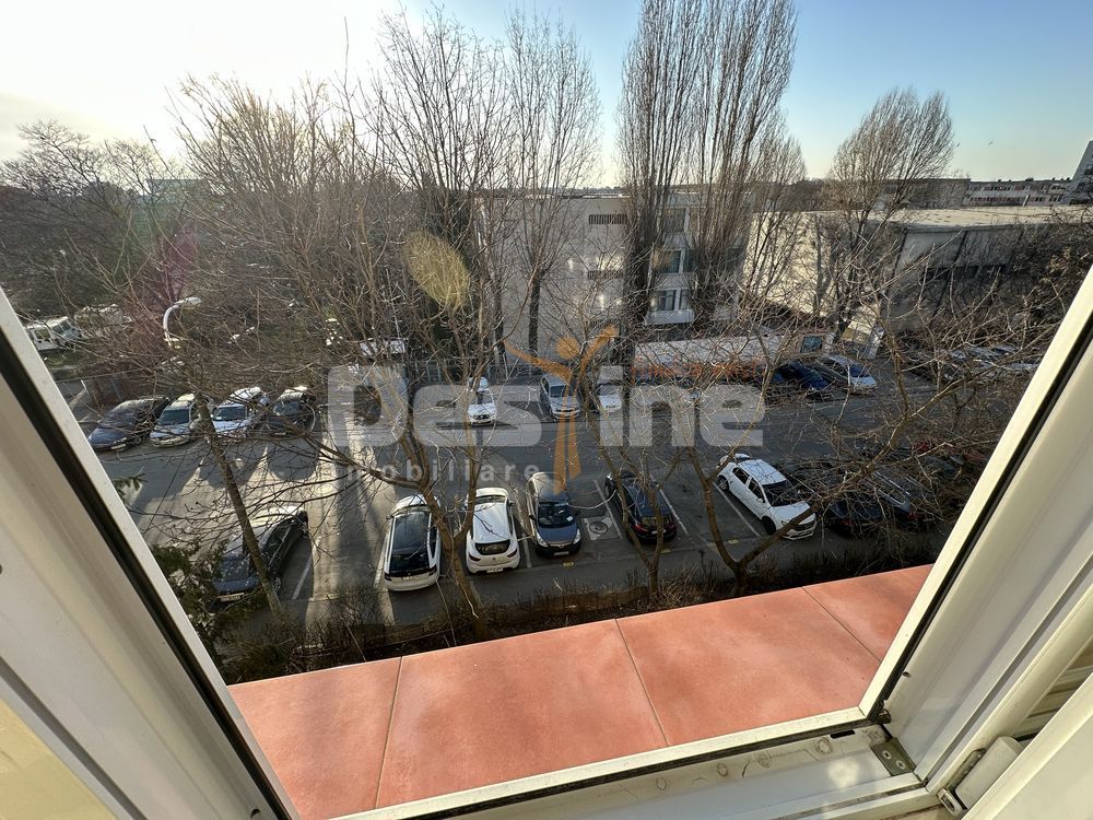 Apartament cu 3 camere de vânzare – Zona Casa de Cultură, Constanța - Poză 6