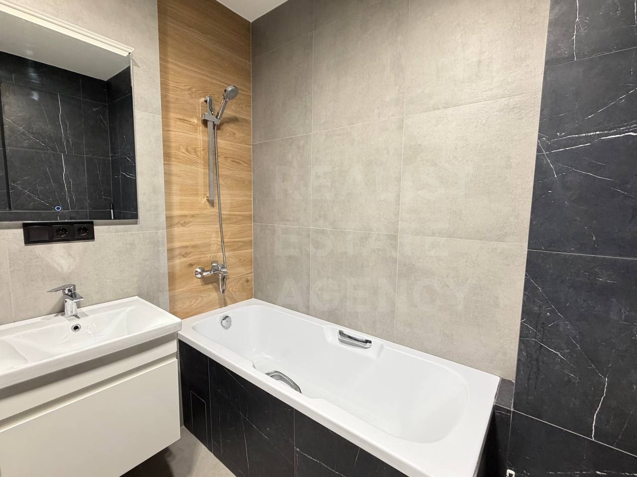 Chirie, apartament, 3 camere, strada Alexandru Pușkin, Centru - Poză 5