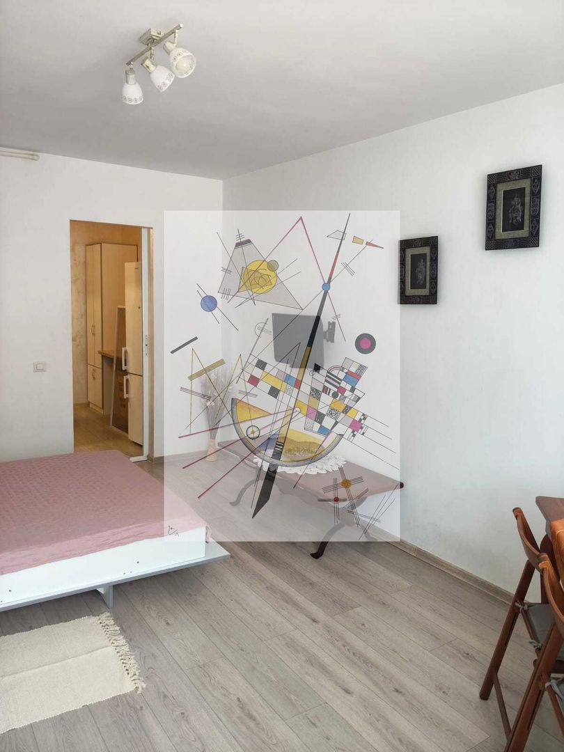 Inchiriez garsoniera zonă centrală Piatra Neamț - Poză 2