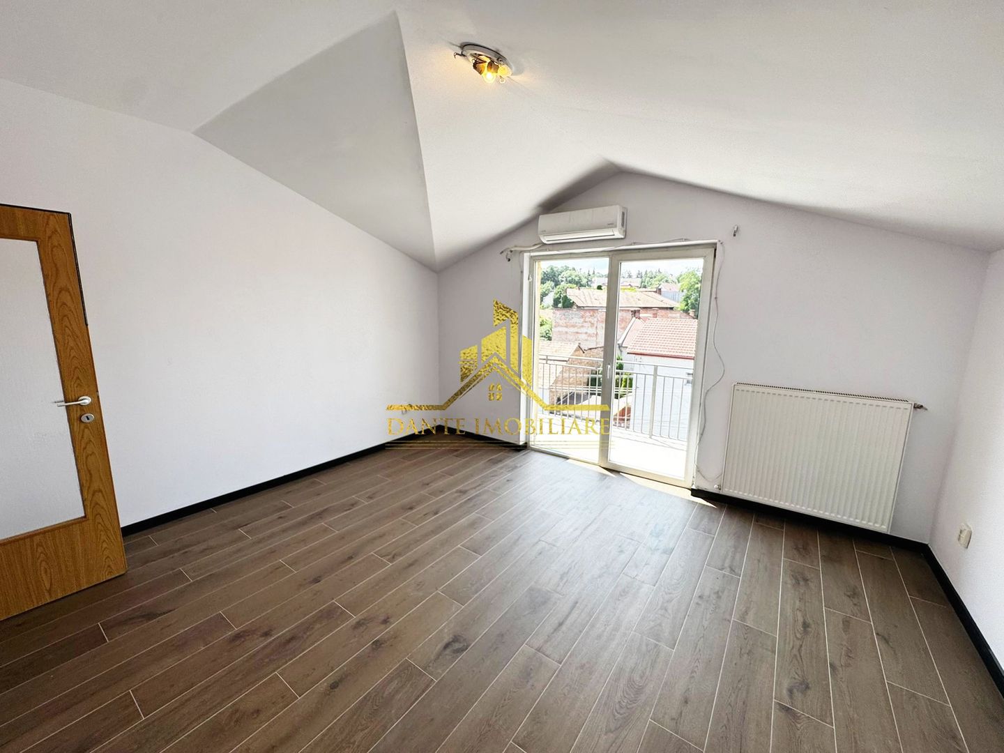 2 camere, decomandat, bloc nou, balcon, parcare, Centru, Fericirii - Poză 3