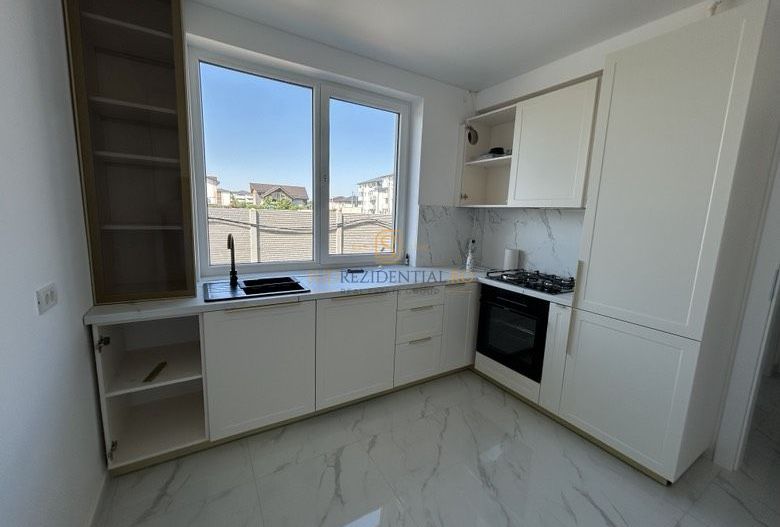 Vila individuala cu 4 camere, ansamblu cu piscina, Bragadiru - Poză 9