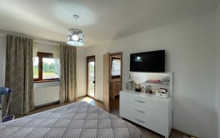 Duplex cu 4 camere complet mobilat și utilat |Moșnița Veche| - Poză 13