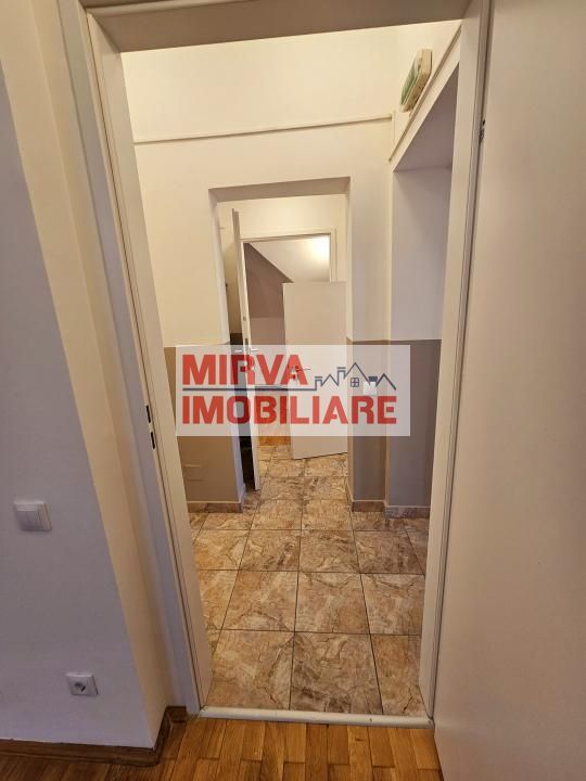 🏢 Spațiu de birouri – 5 camere, 3 băi – Mansardă vilă, Central - Poză 31