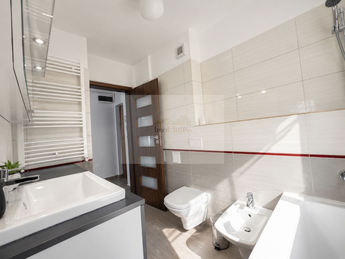 Vânzare ap. 2 camere decomandat, etaj 5, Iulius Mall, parcare - Poză 11