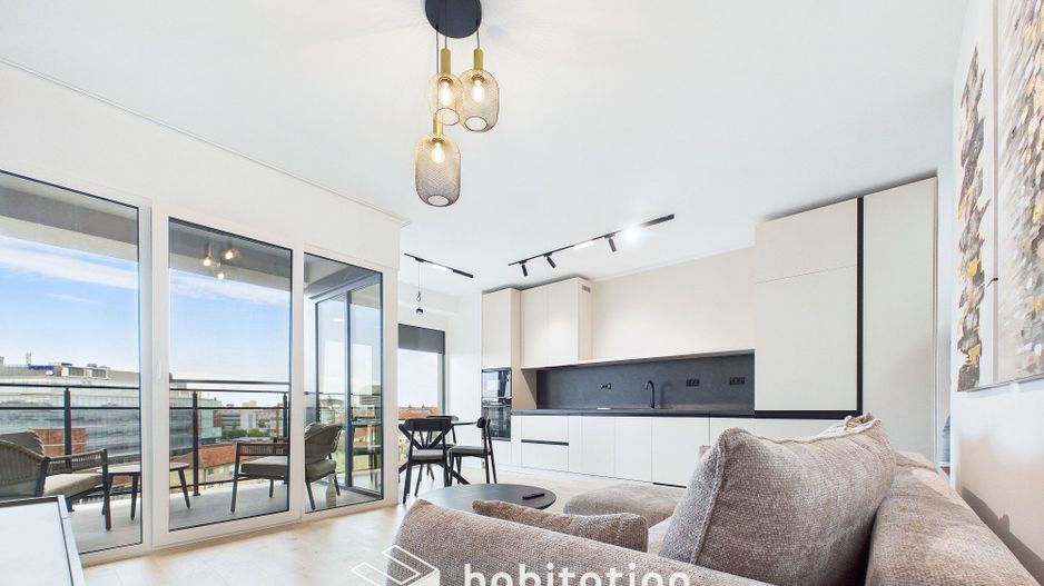 Apartament cu vedere spectaculoasă, prima închiriere,  Nord One - Poză 1
