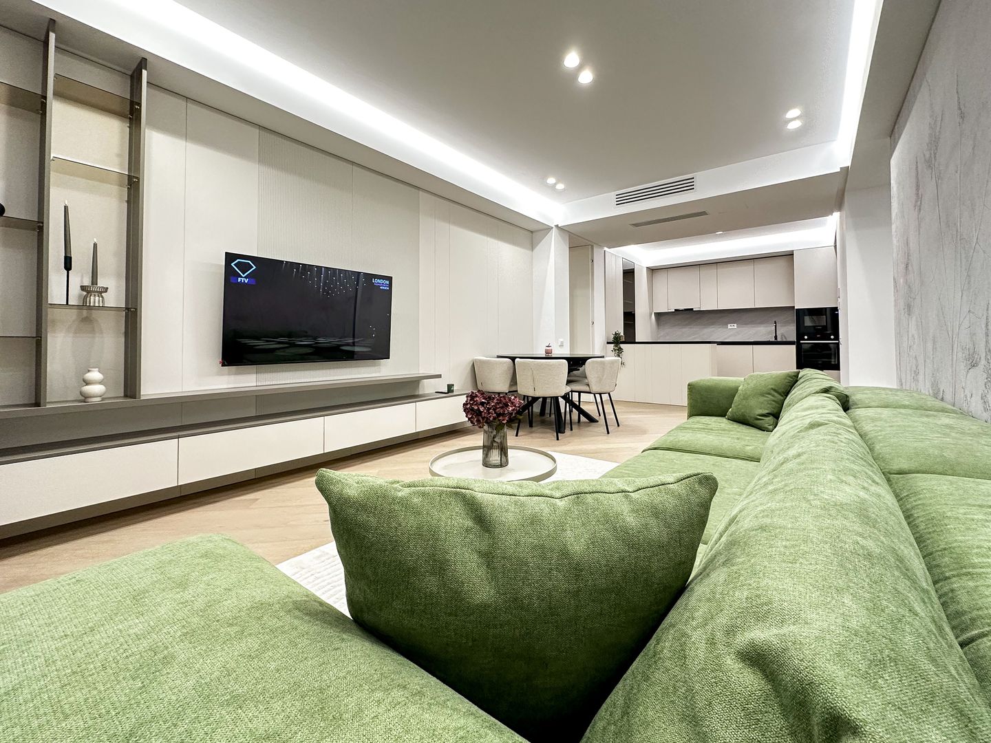 Chirie | Apartament 3 camere  – prima închiriere | Iancu Nicolae - Poză 2