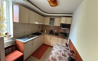 De vânzare apartament 4 camere – Zona Școala 7 - Poză 8