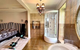 Impressive Villa *1500 SQM usable* 2613 SQM land / Open to the lake - Poză 55