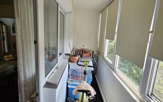 3 camere, semidecomandat | centrala proprie | mobilat si utilat | zona excelenta - Poză 8