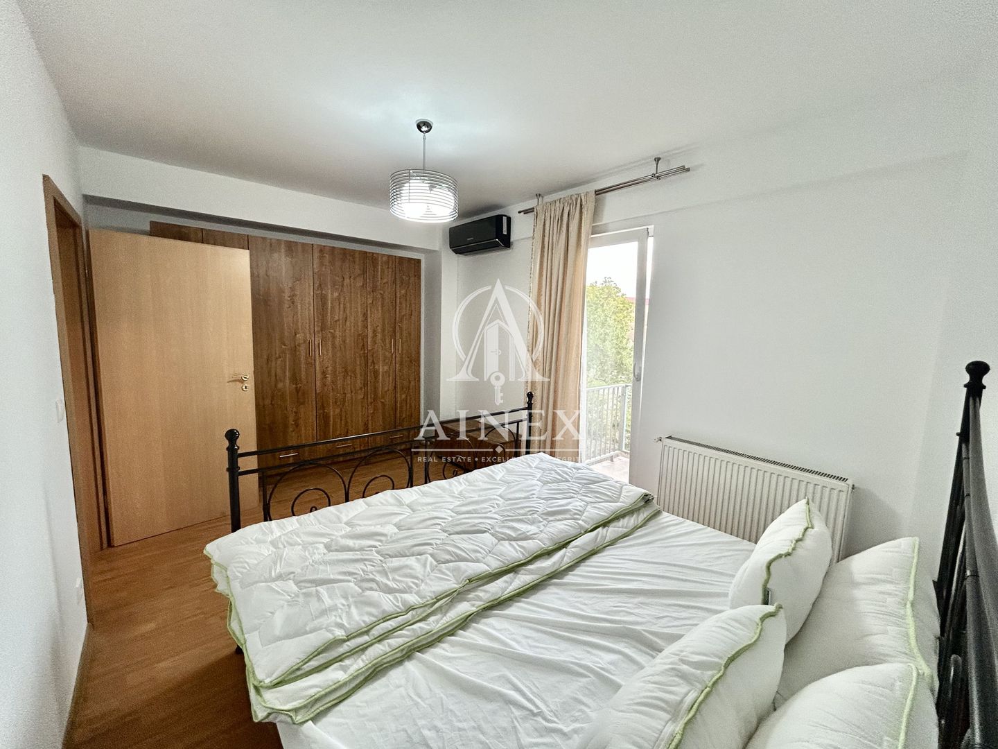 OCAZIE APARTAMENT 2CAMERE LIPOVEI - Poză 6