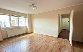 Apartament 3 camere MV1, Etaj IV / Str. Narcisei Nr.9 / Carei - Poză 4