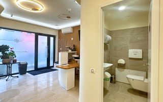 De vânzare Centru Medical Multifuncțional 196 mp zona Coresi - Poză 15