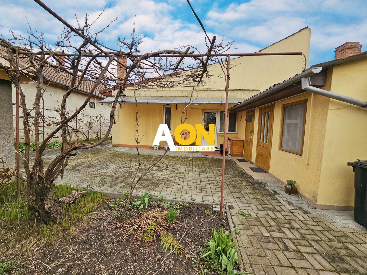 Casa cu 3 camere, renovata, 753 mp teren, zona Prefectura - Poză 9