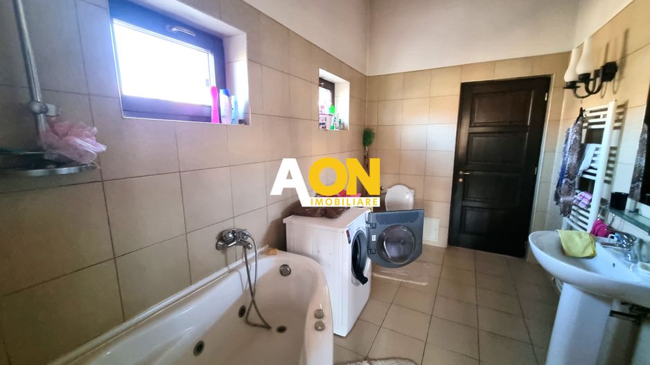 Casa de vanzare 5 camere, 980 teren, zona Piata Cetate - Poză 18