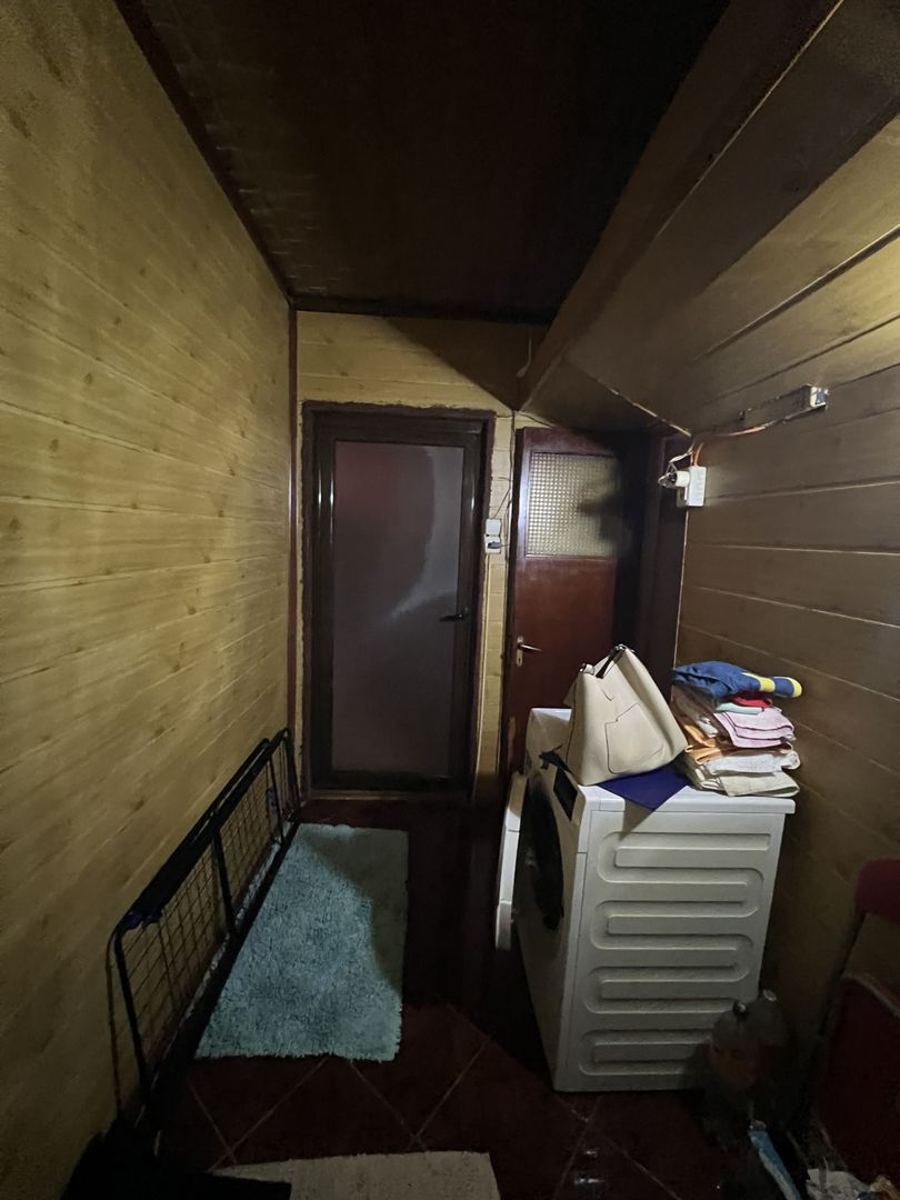 vand apartament 2 camere zona Piata Sarbilor - Poză 5